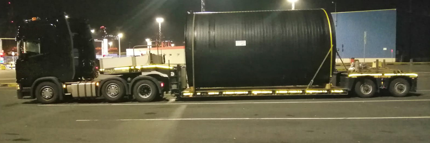 Large tank on trailer